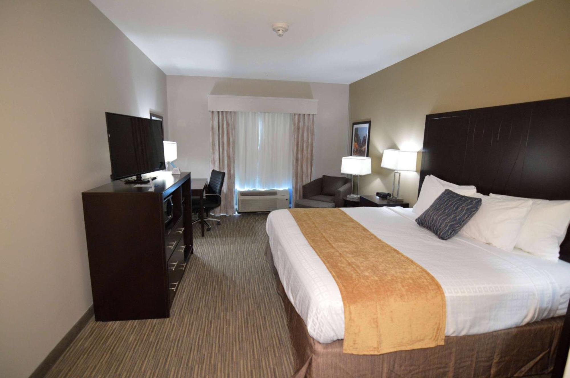 Wyndham Garden New Roads - False River Экстерьер фото